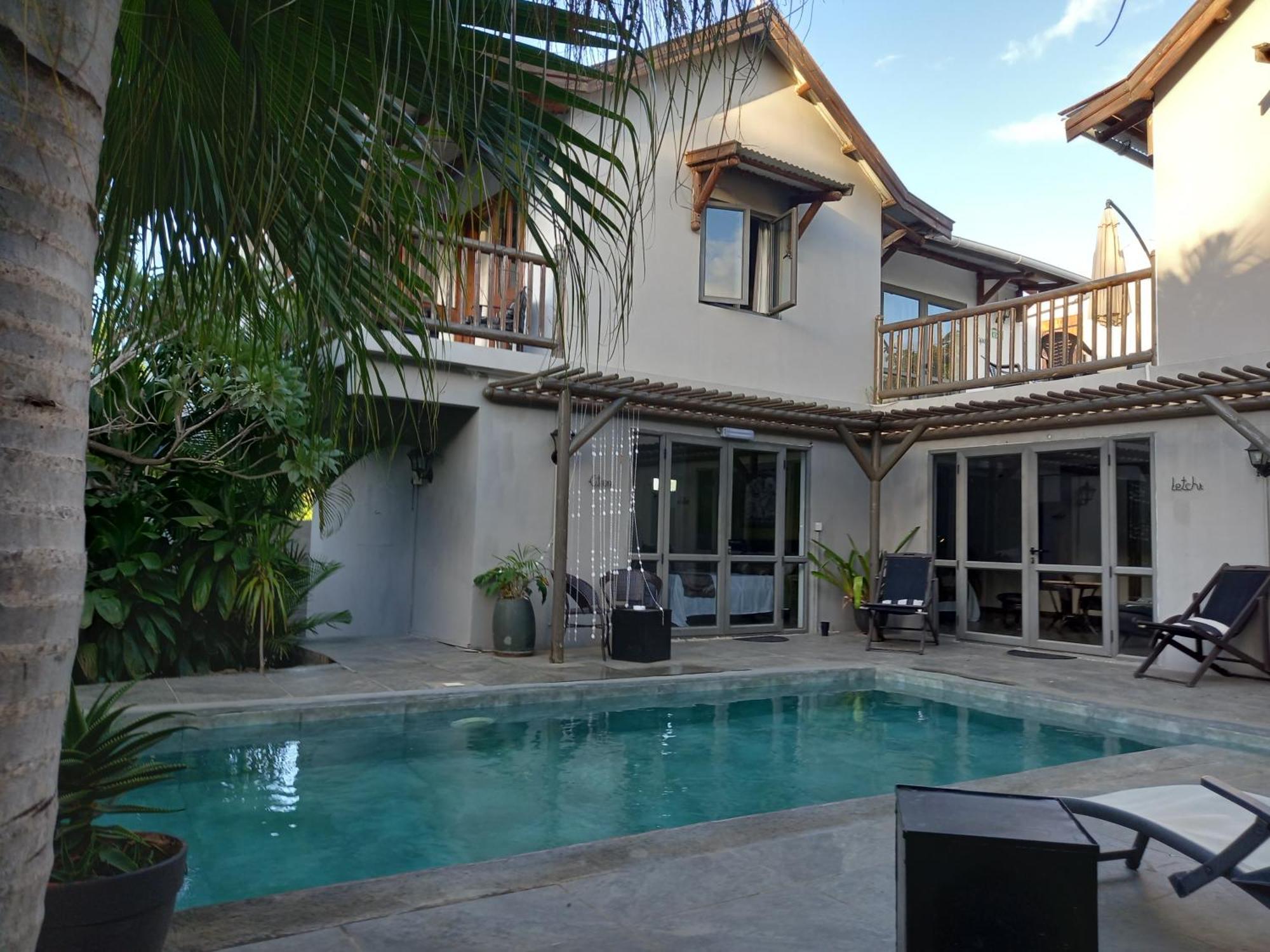 Villavague Lodge Albion Buitenkant foto