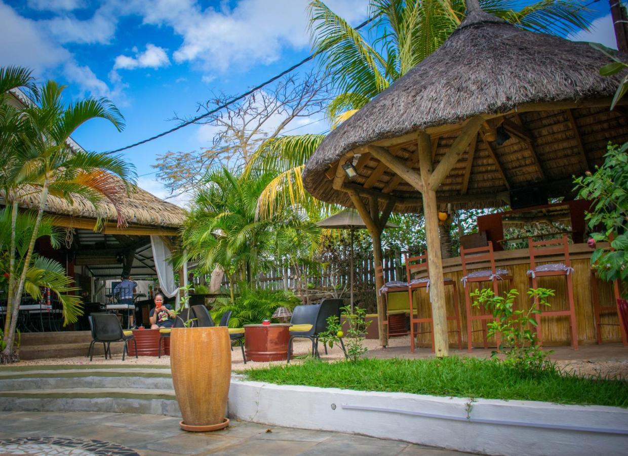 Villavague Lodge Albion Buitenkant foto